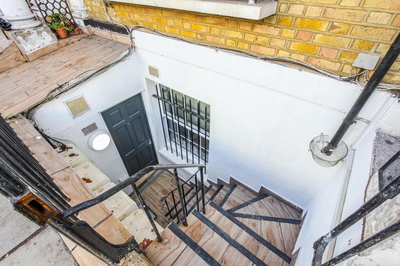 Ferienwohnung Splendid Flat In Kensington Olympia London Exterior foto