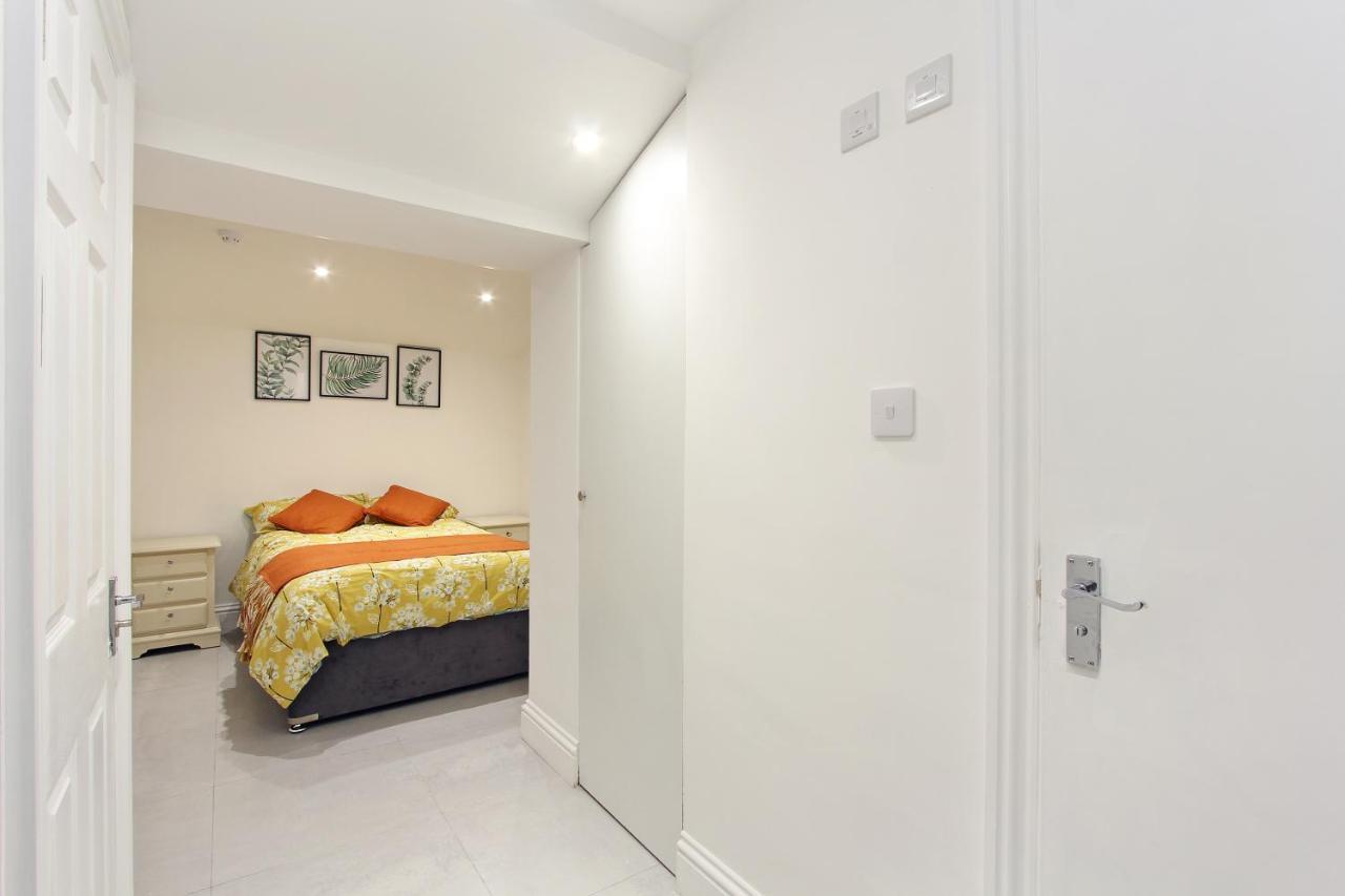 Ferienwohnung Splendid Flat In Kensington Olympia London Exterior foto