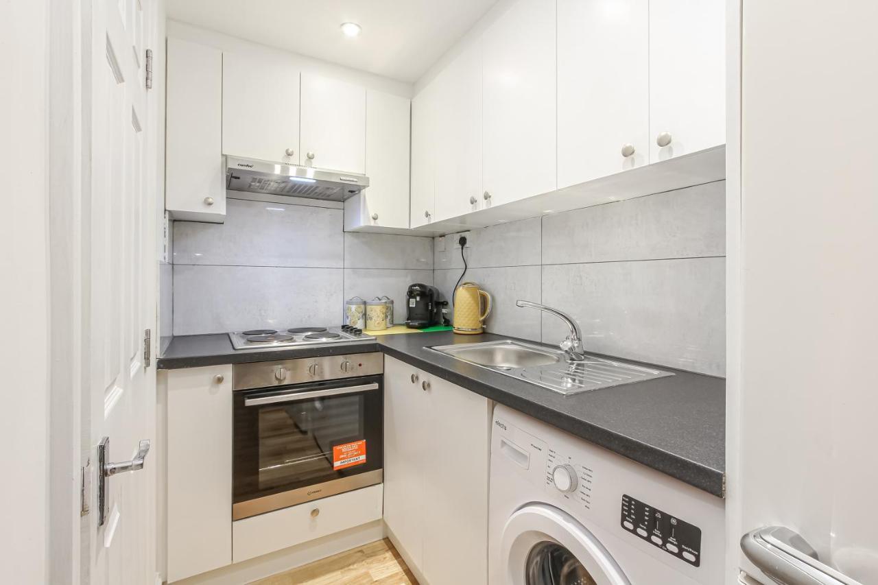 Ferienwohnung Splendid Flat In Kensington Olympia London Exterior foto